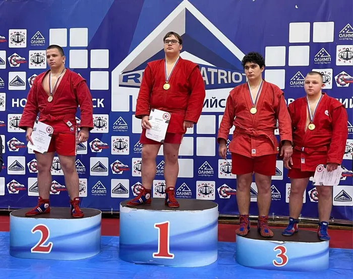 Первенство Южного Федерального округа по самбо среди юношей и девушек 14-16 лет