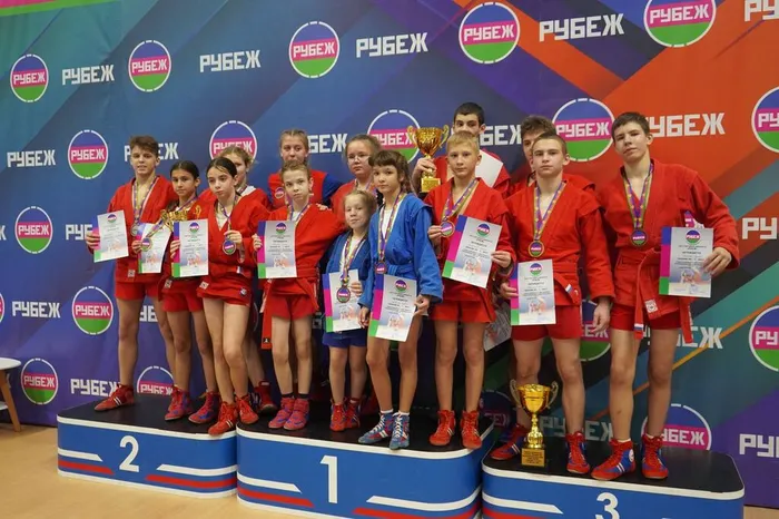 Краевые соревнования по самбо, посвященные Всероссийскому дню самбо среди юношей и девушек 2010-2012г.р.