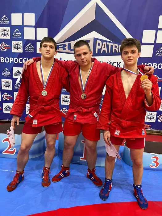 Первенство Южного Федерального округа по самбо среди юношей и девушек 14-16 лет