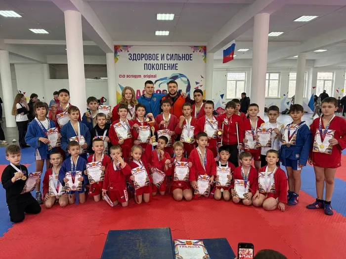 УТМ спортивного клуба «Академия Самбо» среди мальчиков и девочек 2012-2019 годов рождения